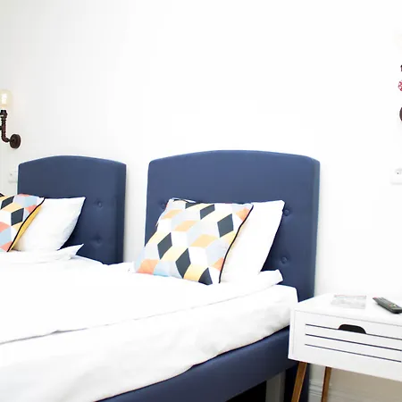 Хостел Chillout *